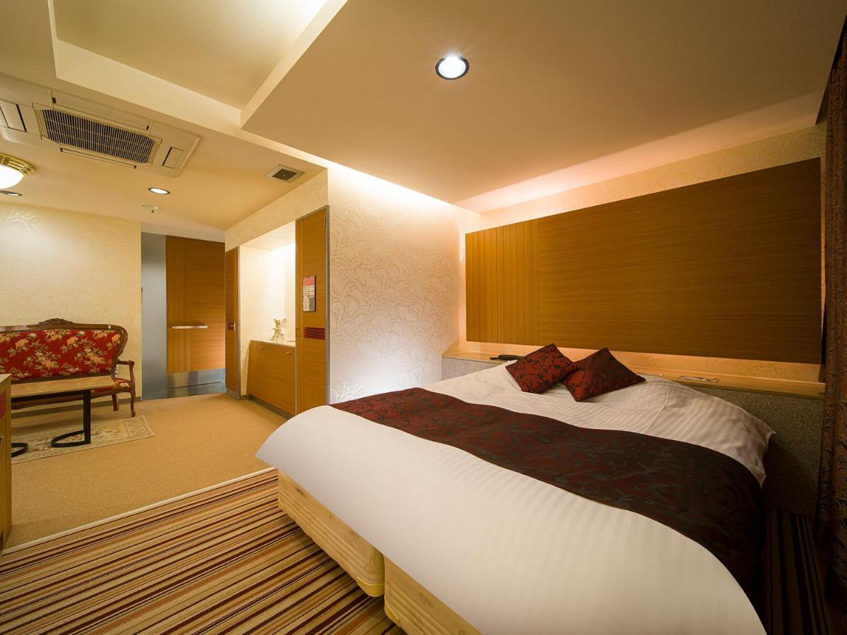 Hotel U'S Kouroen (Adults Only) Nishinomiya Exterior foto