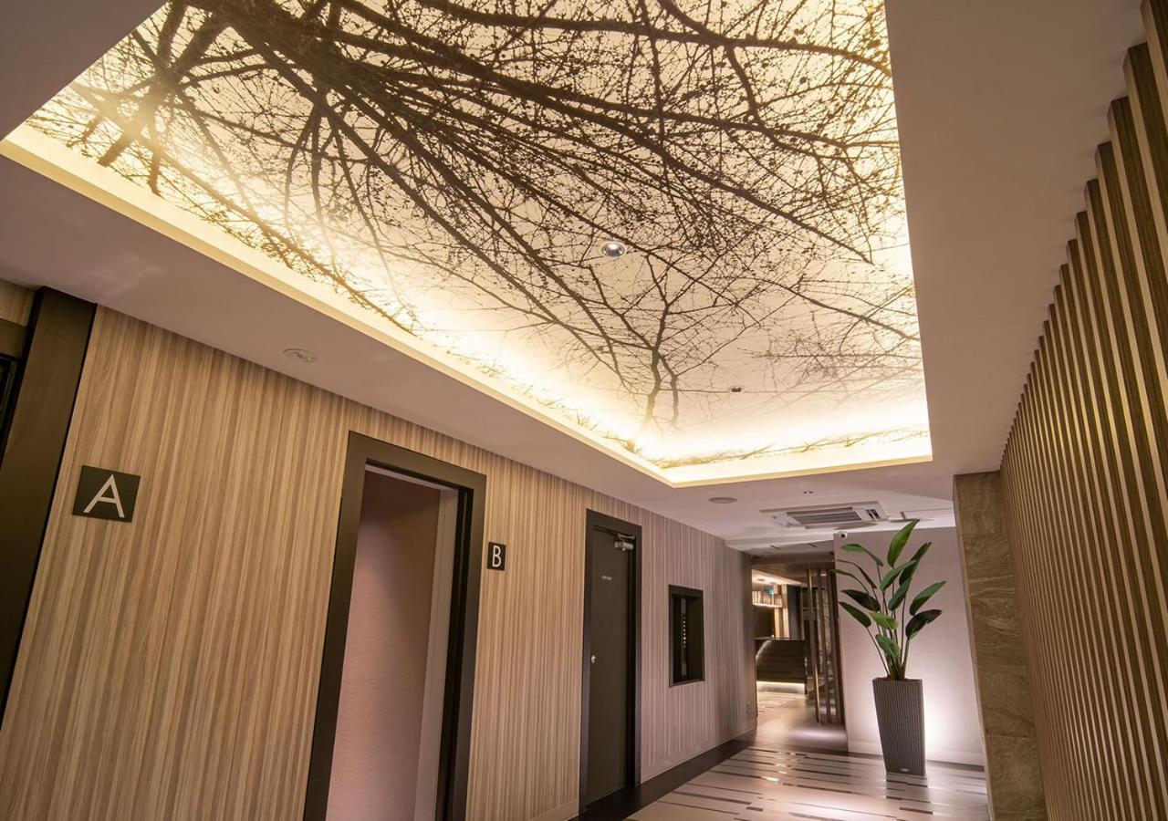 Hotel U'S Kouroen (Adults Only) Nishinomiya Exterior foto